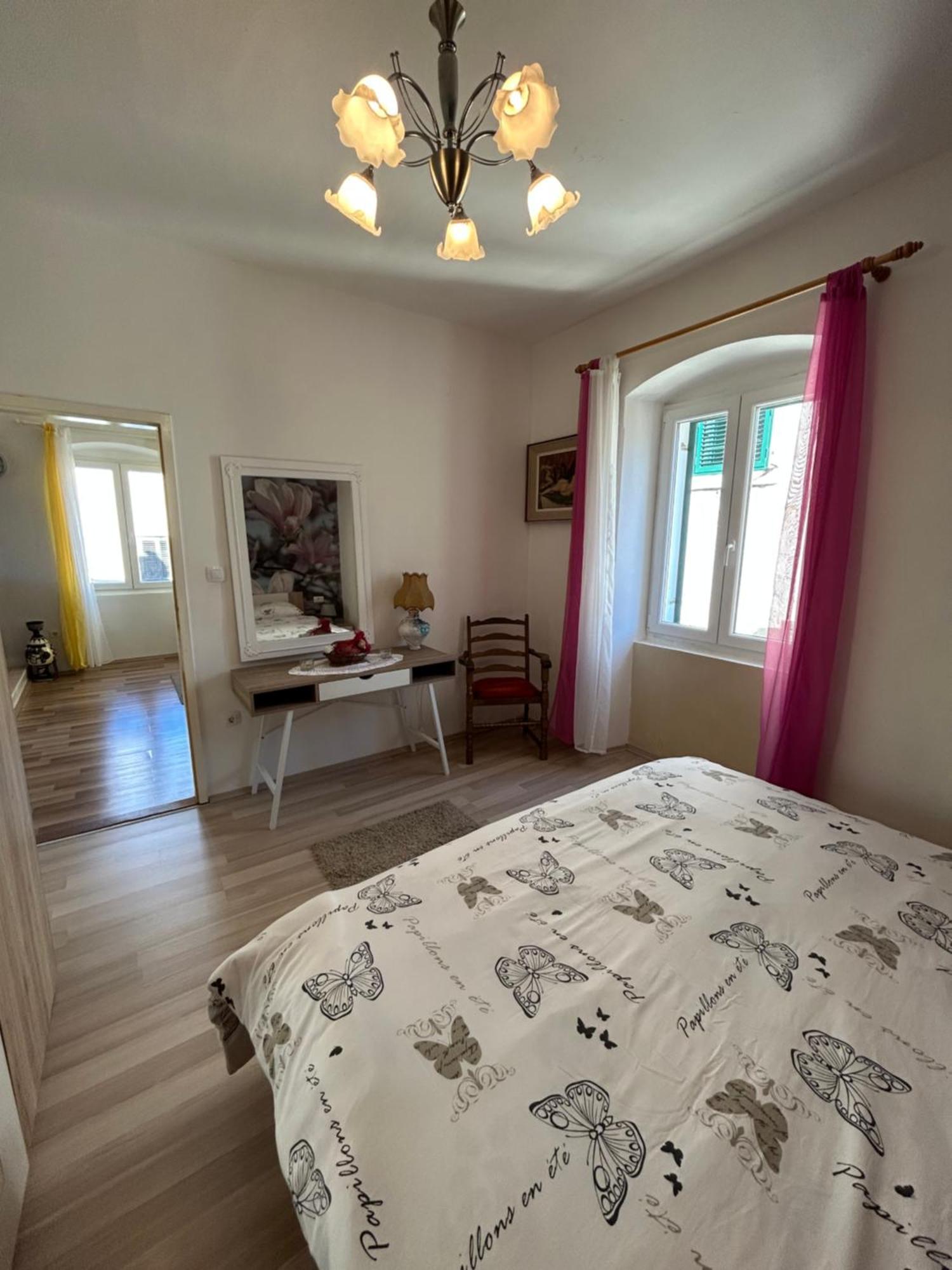 Nilaj Apartment Split Buitenkant foto