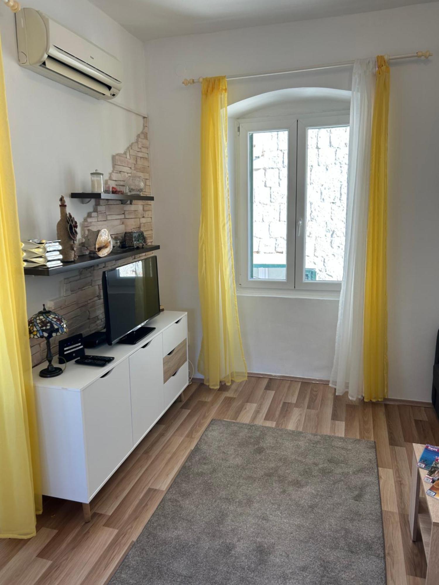 Nilaj Apartment Split Buitenkant foto